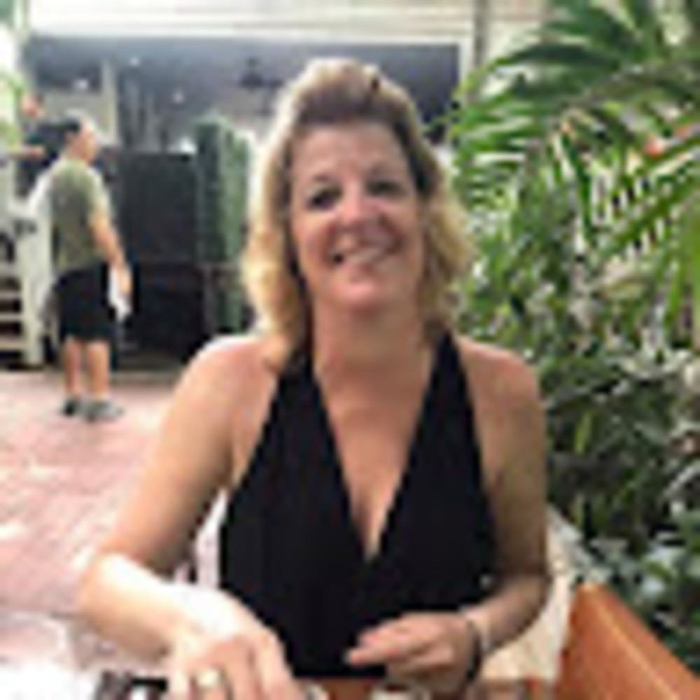 Meet your Posher, Sharon
